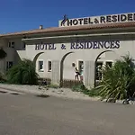 ホテル Restaurant Les Jasses De Camargue ガラルグ・ル・モンテュ