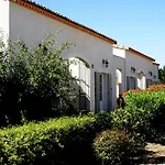 ホテル Restaurant Les Jasses De Camargue ガラルグ・ル・モンテュ