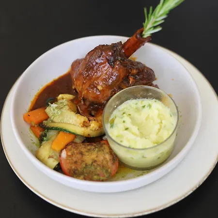 Restaurant Les Jasses De Camargue 3* ガラルグ・ル・モンテュ