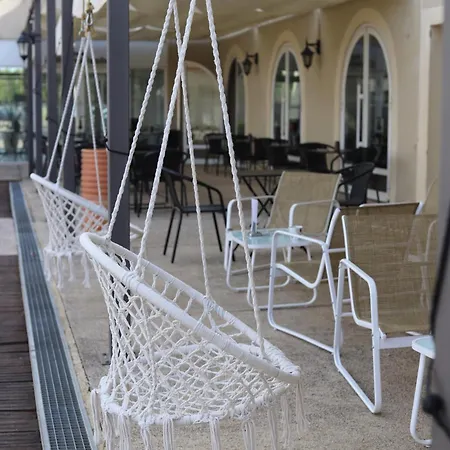 호텔 Restaurant Les Jasses De Camargue 갈라르그-르-몽튜