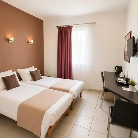 Restaurant Les Jasses De Camargue 3* 갈라르그-르-몽튜