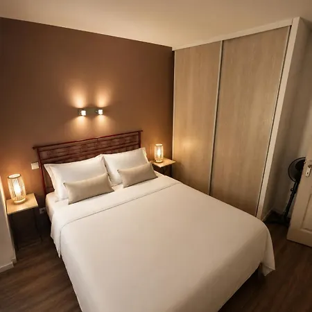 ホテル Restaurant Les Jasses De Camargue 3*
