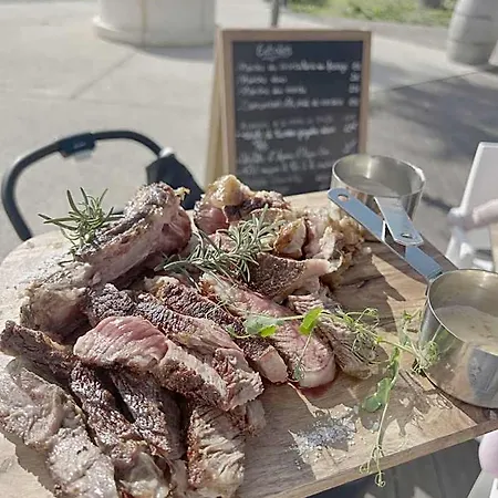 ホテル Restaurant Les Jasses De Camargue 3*