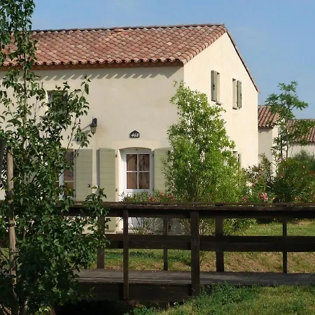 Hotel Restaurant Les Jasses De Camargue 3*