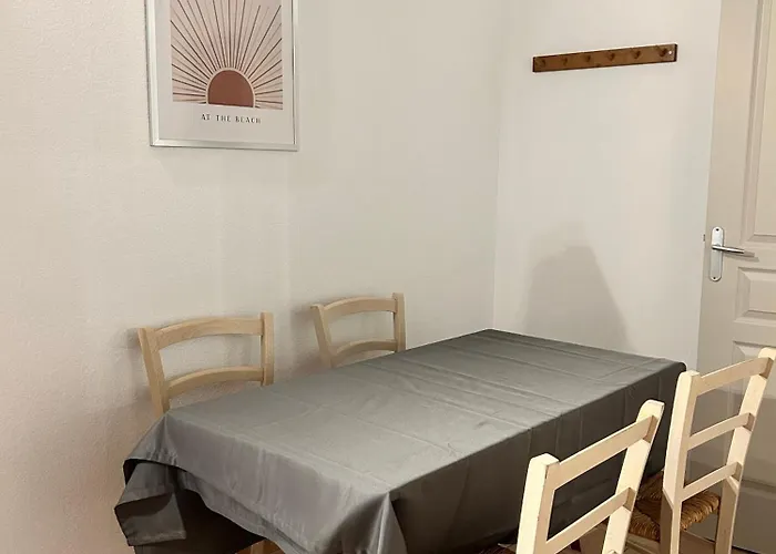 Restaurant Les Jasses De Camargue Hotel Gallargues-le-Montueux